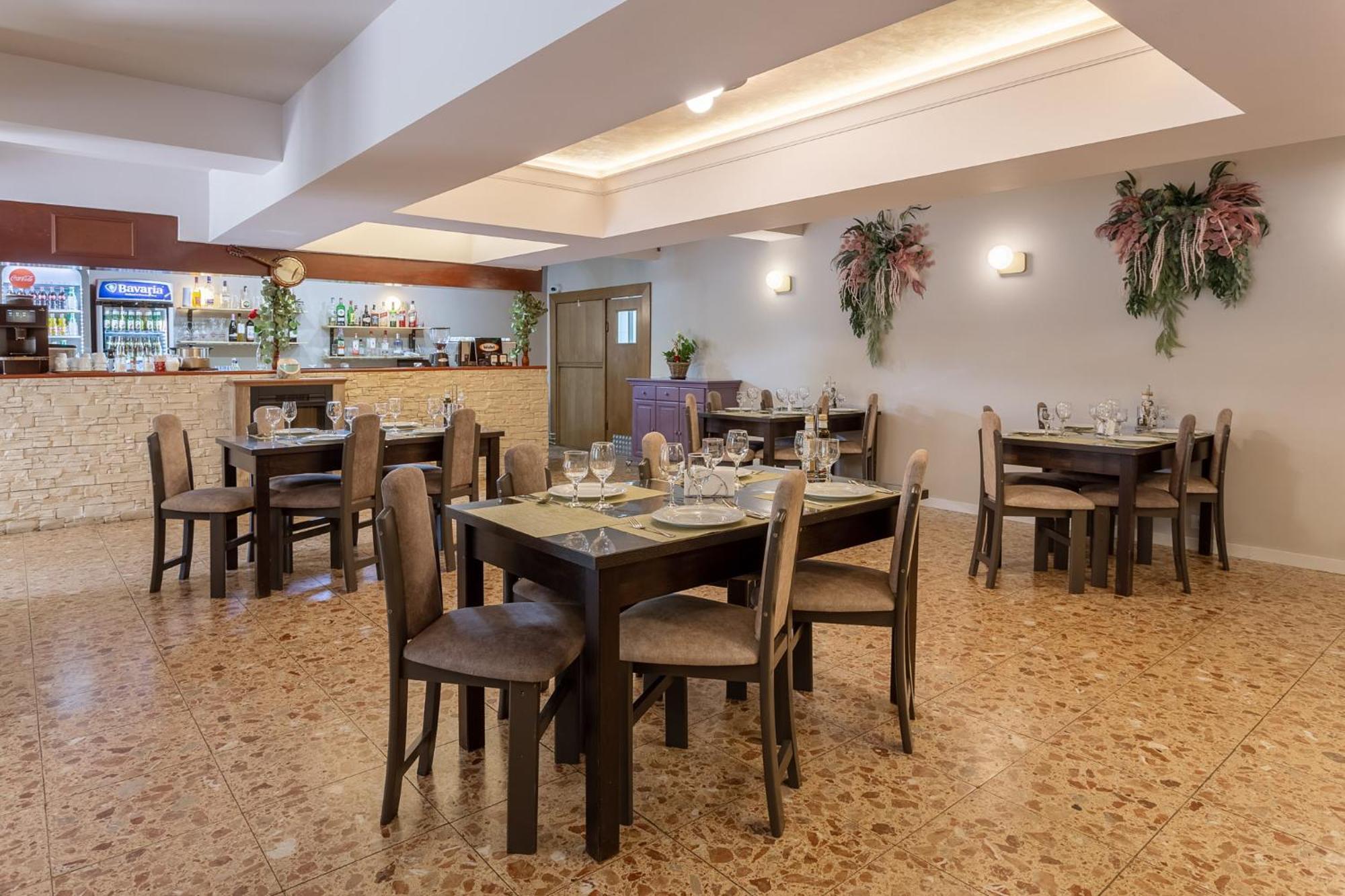 פרדיאל Hotel Hera מראה חיצוני תמונה
