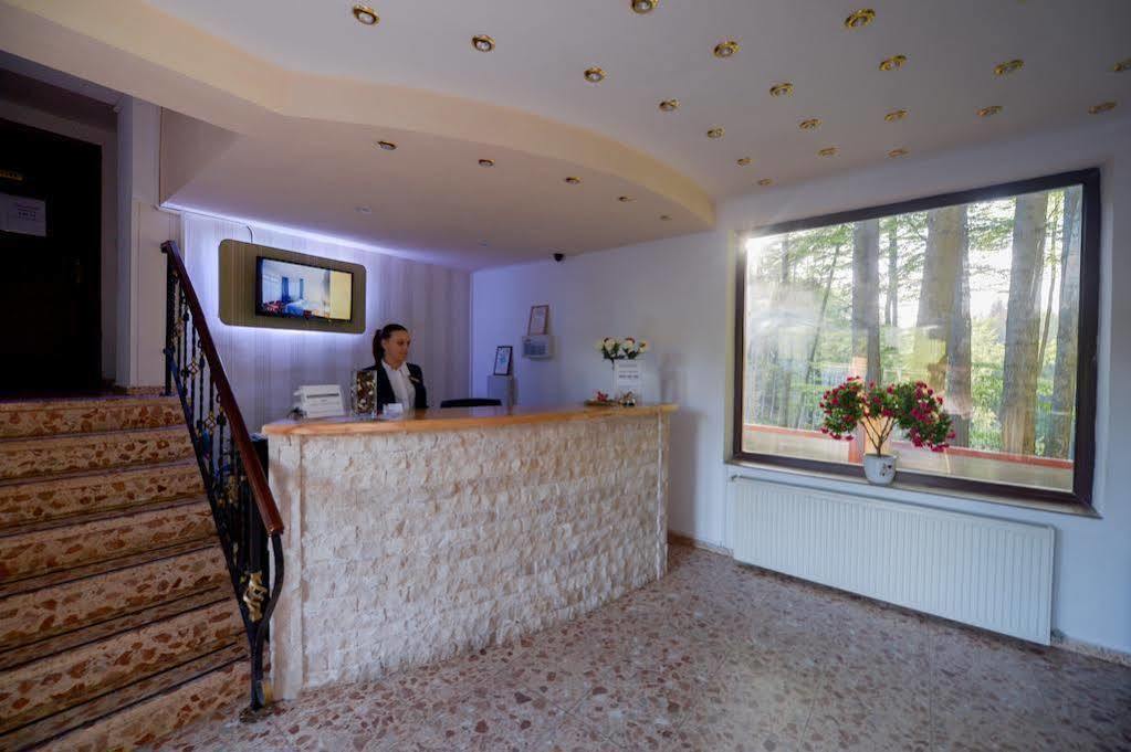 פרדיאל Hotel Hera מראה חיצוני תמונה